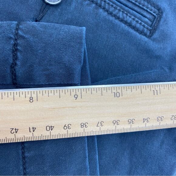 Tommy Bahama Men’s Shorts Cotton & Tencel Coastal Preppy Navy 34 - 9” inseam - Picture 9 of 9